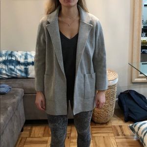 Women’s pocketed cardigan